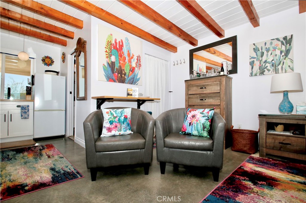 4719 Kickapoo Trail Landers, CA 92285 - Photo 4 of 59 Gallery Image 4