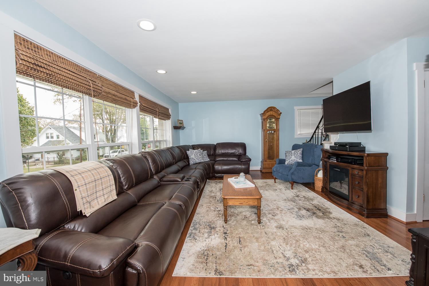 116 Lewis Road Havertown, PA 19083 - Photo 12 of 58