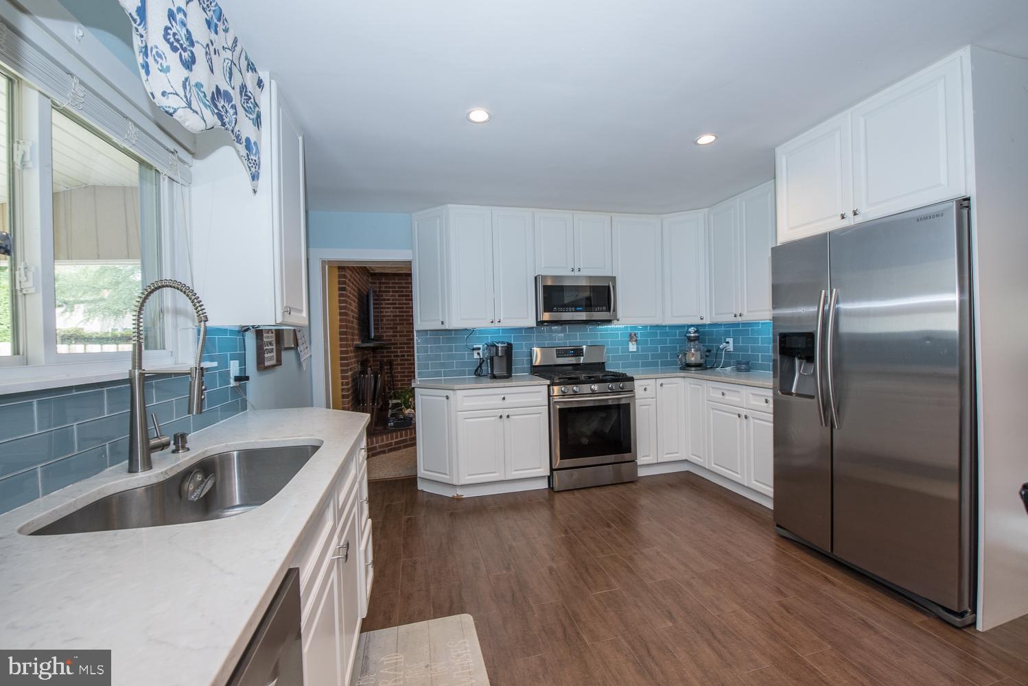 116 Lewis Road Havertown, PA 19083 - Photo 19 of 58