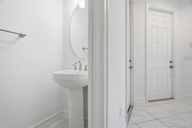 $3,600 | 13023 Riverwalk Circle South, Unit 13023, Plantation, FL 33325