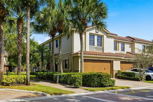 $3,600 | 13023 Riverwalk Circle South, Unit 13023, Plantation, FL 33325