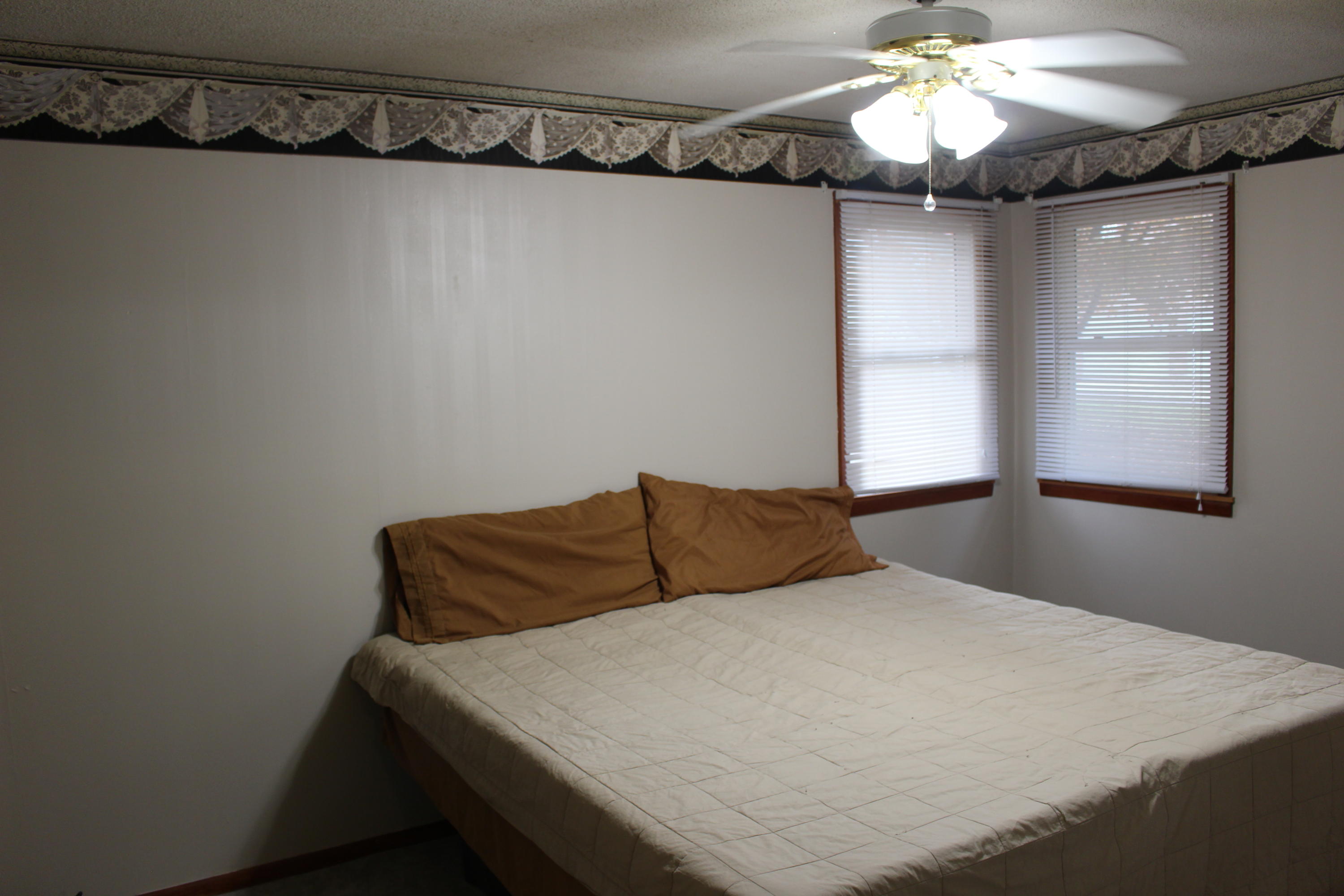 338 North Locust Street Carson, IA 51525 - Photo 11 of 34 Gallery Image 11