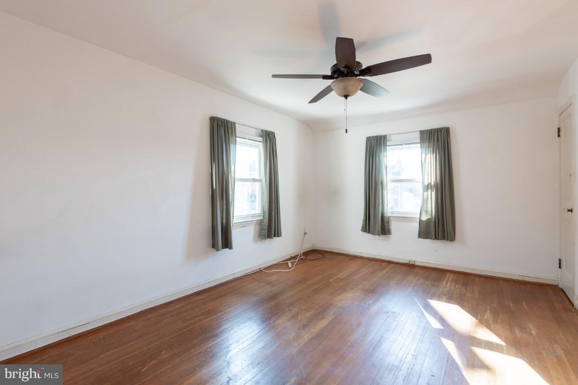 1614 Oakview Drive Silver Spring, MD 20903 - Photo 13 of 28