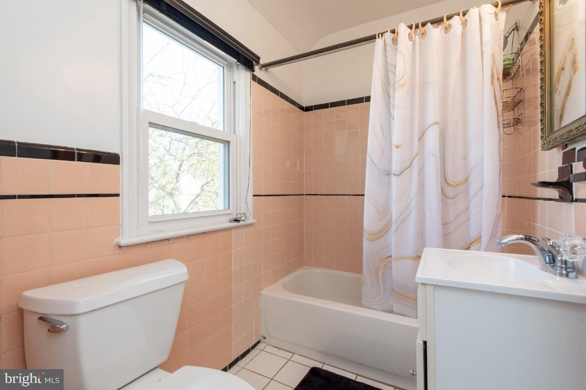 1614 Oakview Drive Silver Spring, MD 20903 - Photo 18 of 28