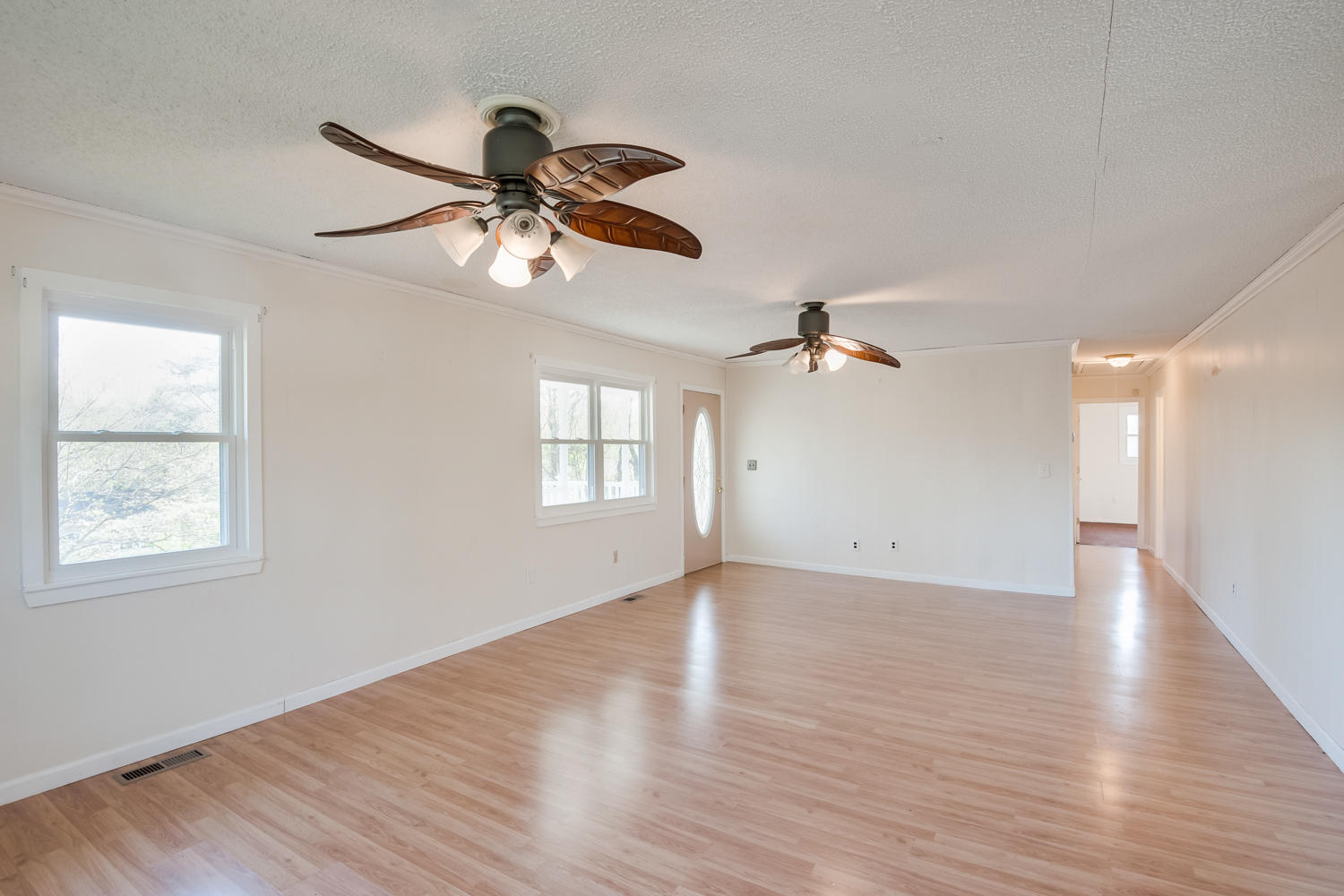 1626 North Chester Road Hixson, TN 37343 - Photo 14 of 30 1626_N_Chester_Rd_17