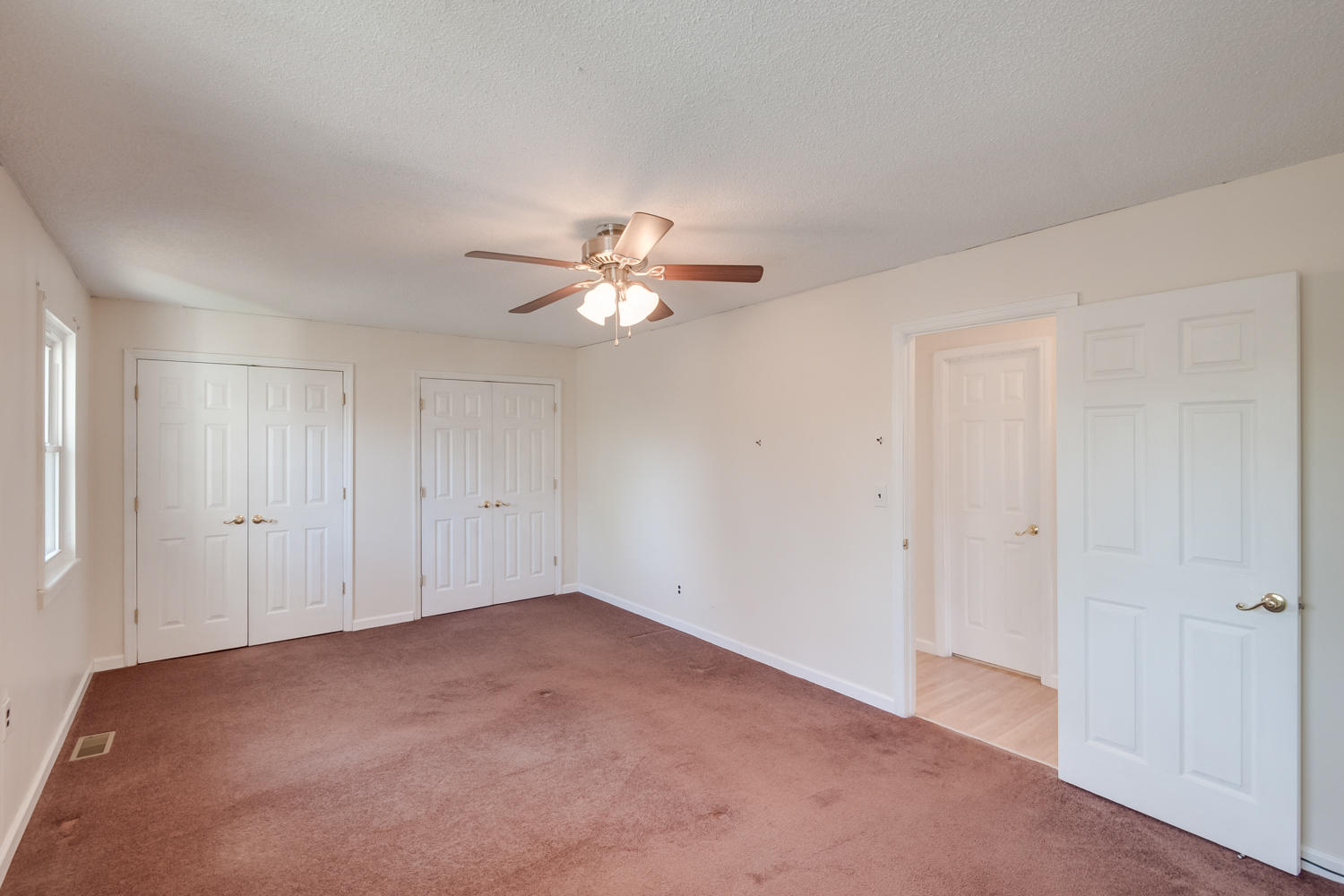 1626 North Chester Road Hixson, TN 37343 - Photo 16 of 30 1626_N_Chester_Rd_26