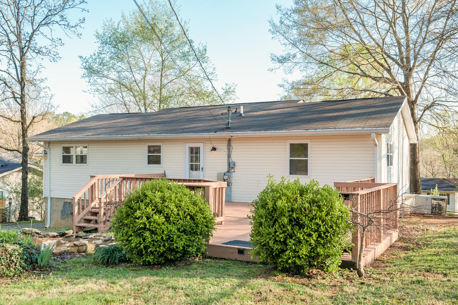 1626 North Chester Road Hixson, TN 37343 - Photo 21 of 30 1626_N_Chester_Rd_08