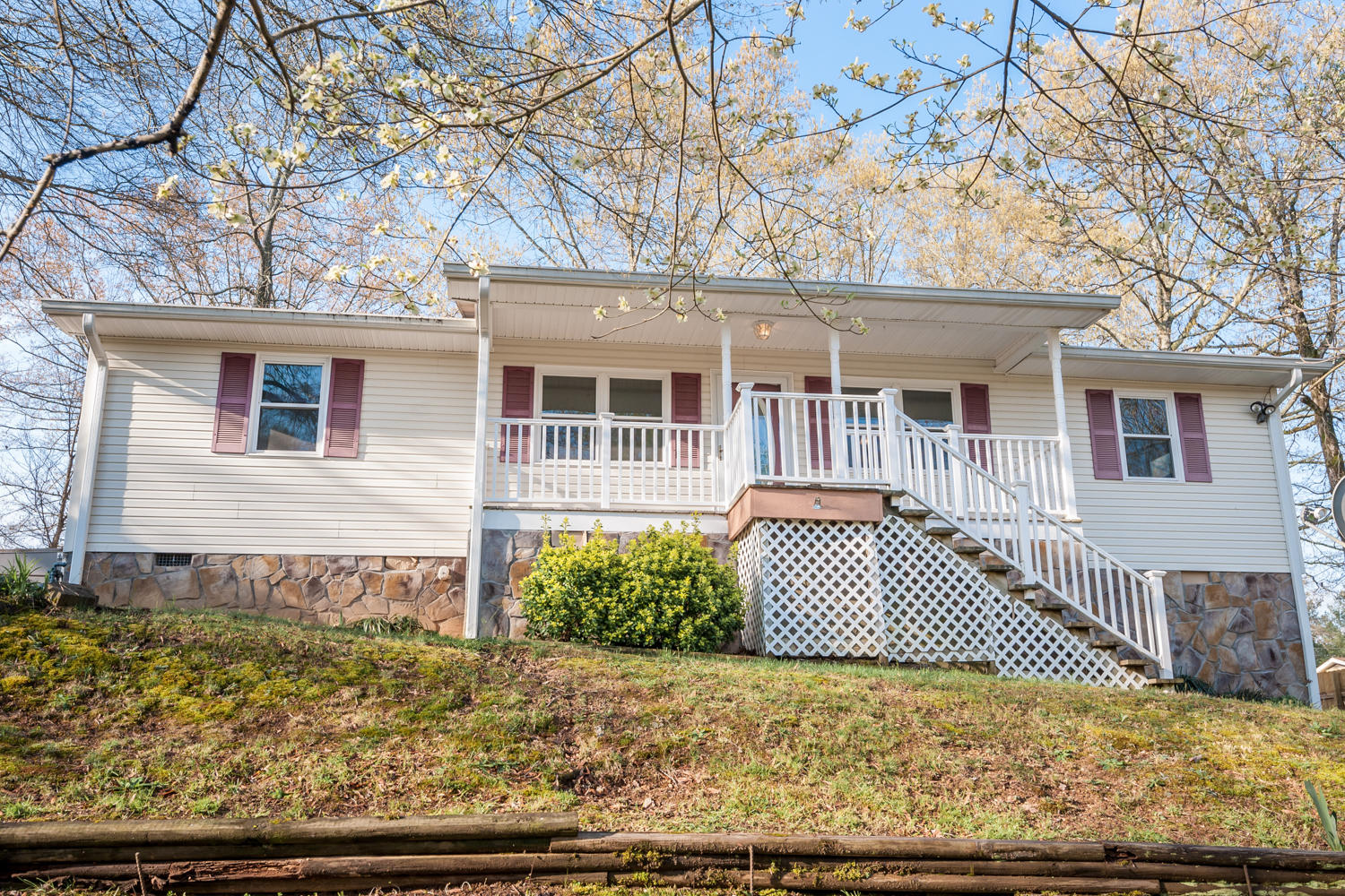 1626 North Chester Road Hixson, TN 37343 - Photo 29 of 30 1626_N_Chester_Rd_04