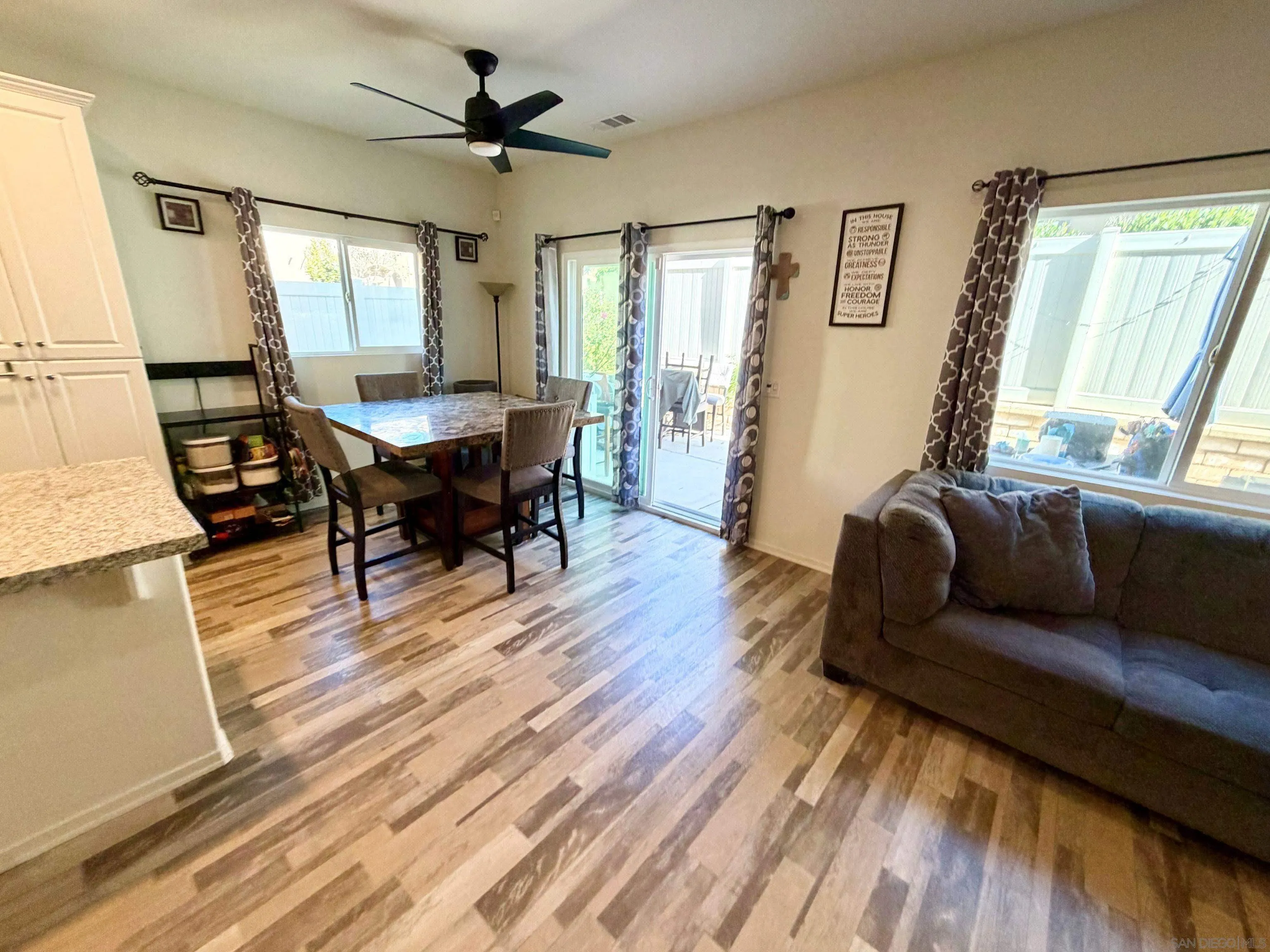 35345 Kinsky Way Fallbrook, CA 92028 - Photo 9 of 23 Gallery Image 9