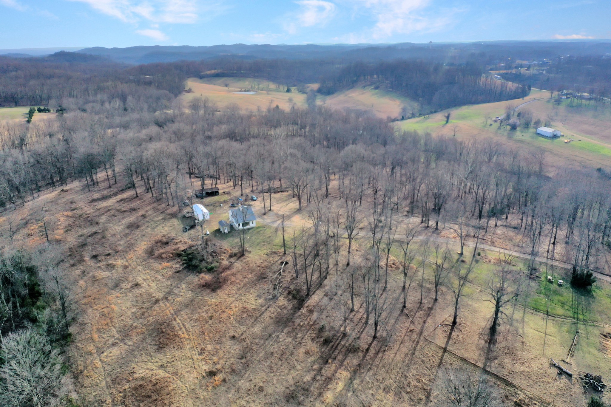 1041 Old Mt Vernon Road Bethpage, TN 37022 - Photo 41 of 46 a view of a yard
