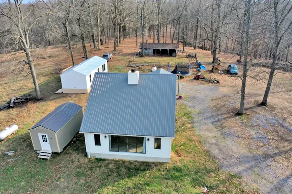 $875,000 | 1041 Old Mt Vernon Road, Bethpage, TN 37022