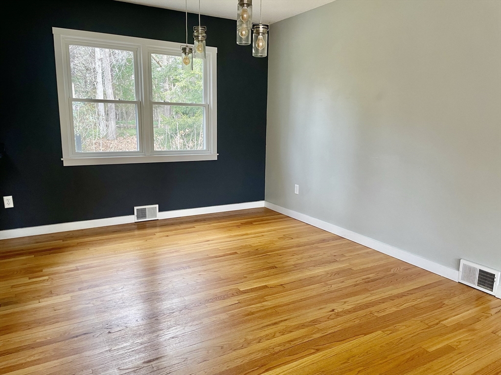 36 Avondale Road Longmeadow, MA 01106 - Photo 11 of 25 Gallery Image 11