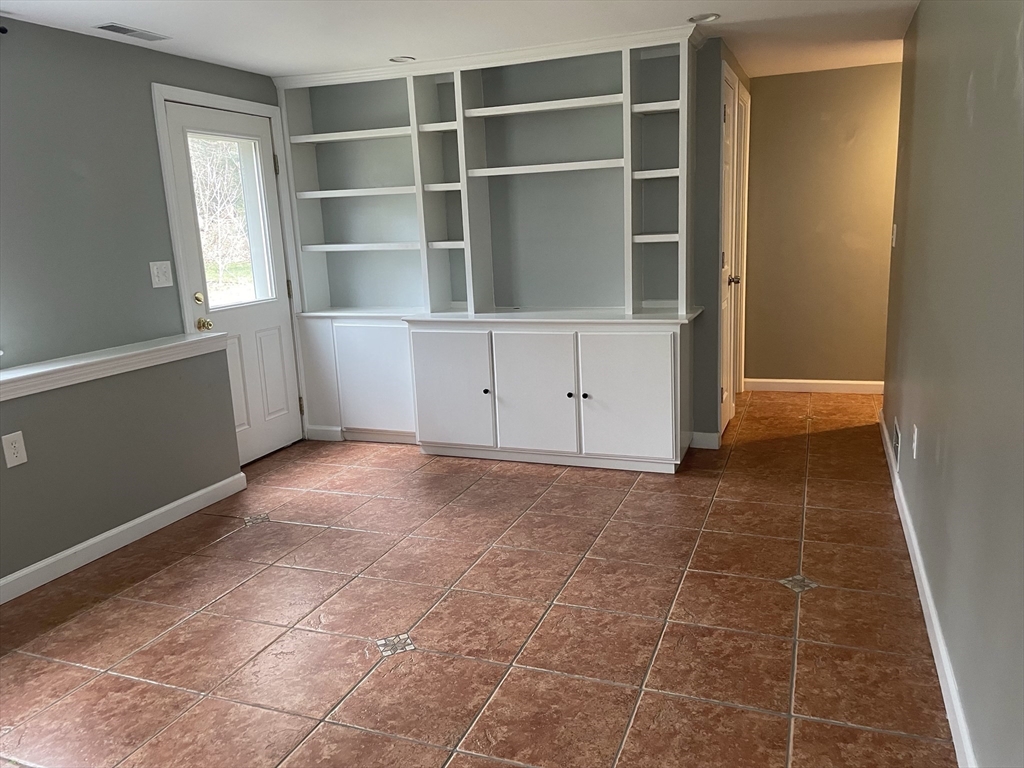 36 Avondale Road Longmeadow, MA 01106 - Photo 24 of 25 Gallery Image 24
