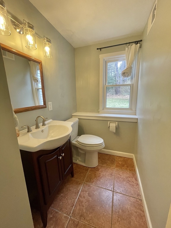 36 Avondale Road Longmeadow, MA 01106 - Photo 25 of 25 Gallery Image 25