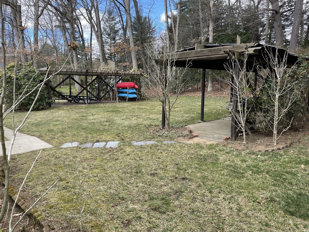 36 Avondale Road Longmeadow, MA 01106 - Photo 4 of 25 Gallery Image 4