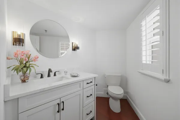 $950,000 | 19800 Sandpointe Bay Drive, Unit 802, Tequesta, FL 33469