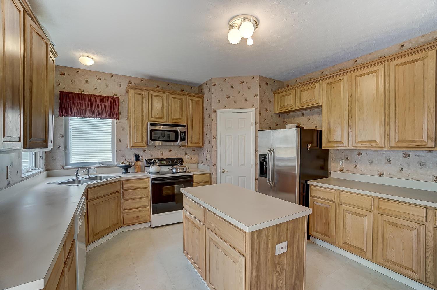 7850 Rodebaugh Road Reynoldsburg, OH 43068 - Photo 8 of 30 Gallery Image 8