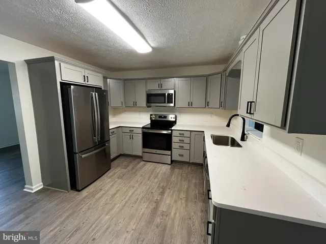 $1,900 | 1970 Cidermill Lane, Winchester, VA 22601