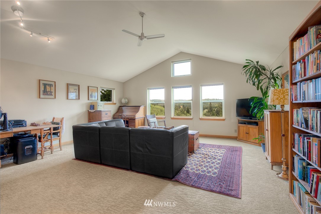 89 Sylvia Ridge Lane Montesano, WA 98563 - Photo 12 of 39 Gallery Image 12