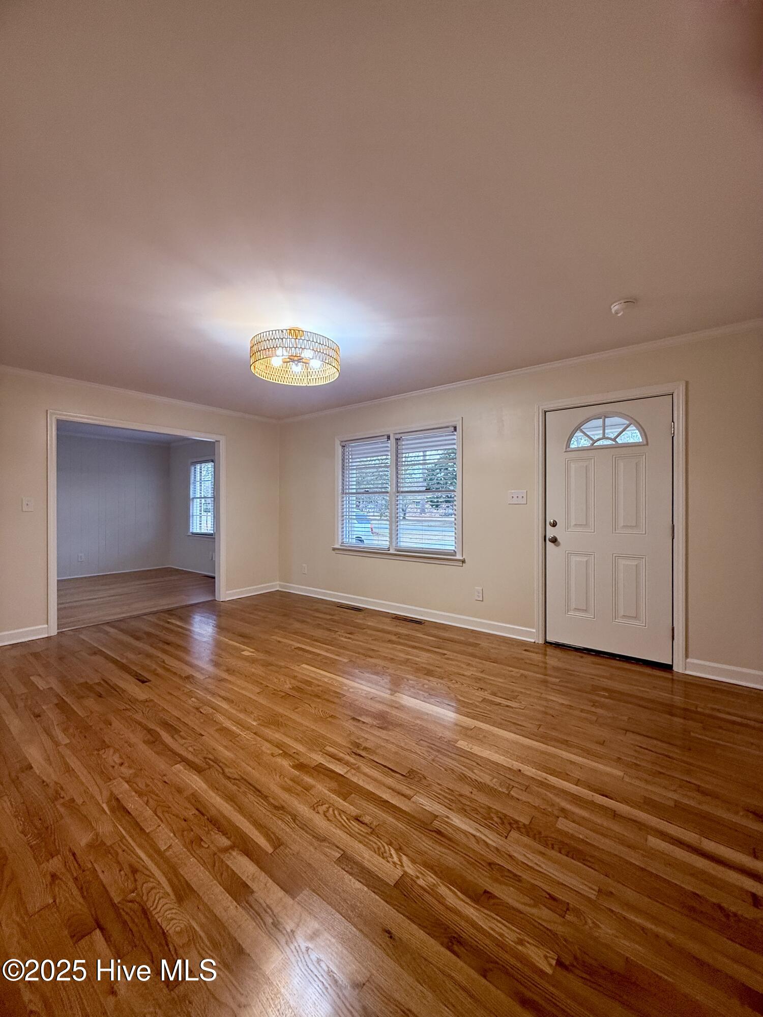 114 Beech Lane Washington, NC 27889 - Photo 12 of 52 Living Room