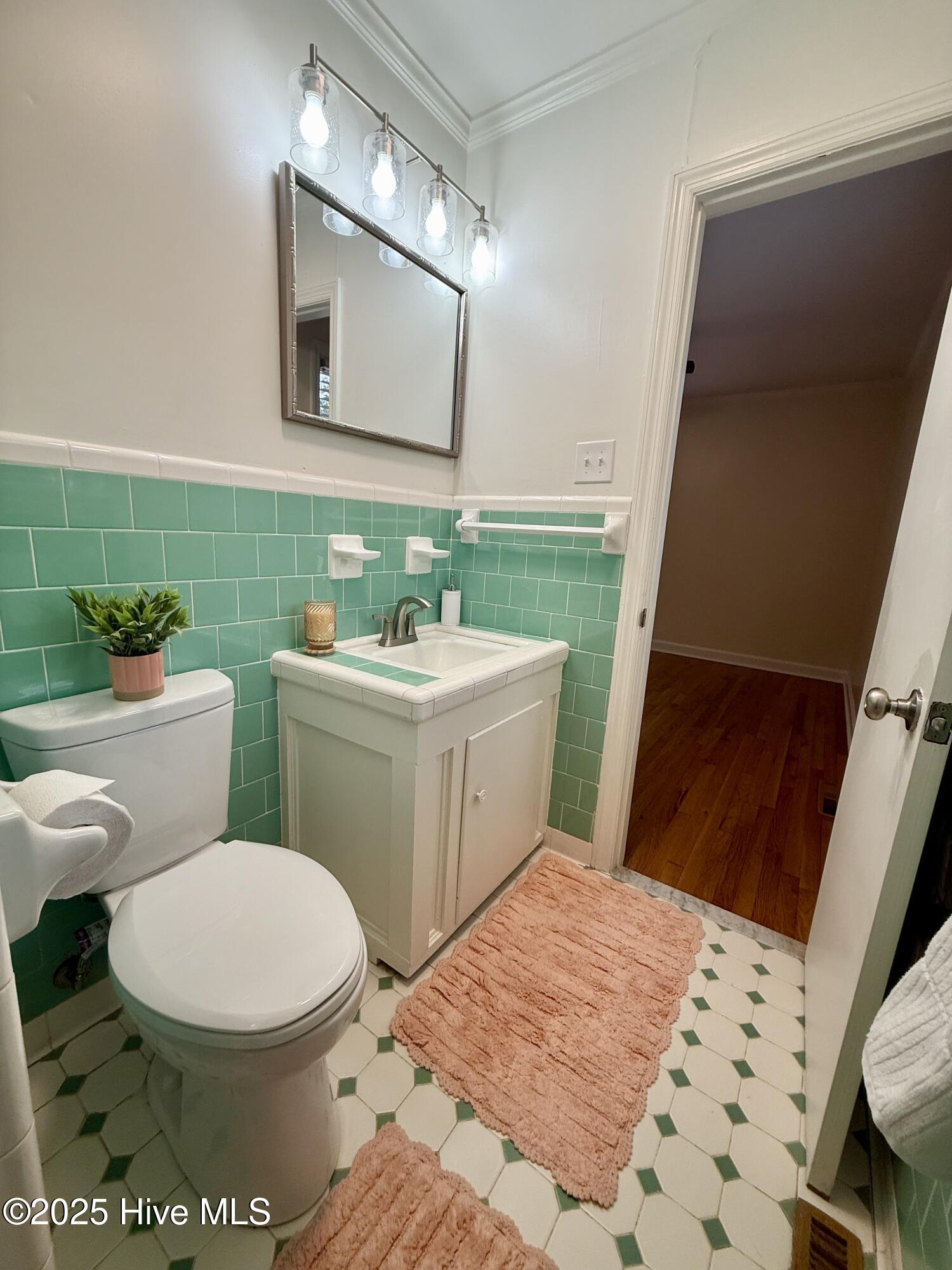 114 Beech Lane Washington, NC 27889 - Photo 47 of 52 Master Bathroom