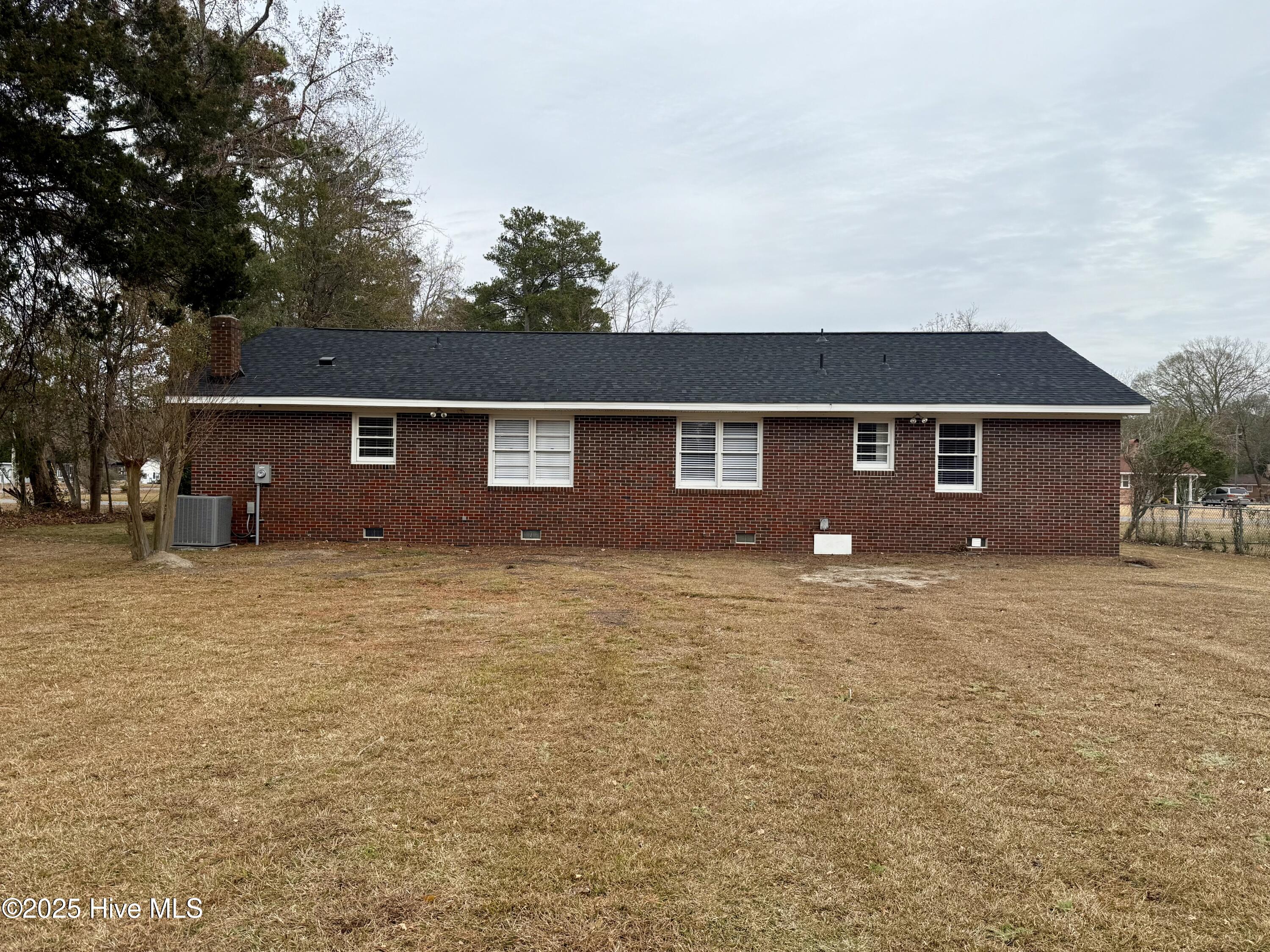 114 Beech Lane Washington, NC 27889 - Photo 8 of 52 Back of Home