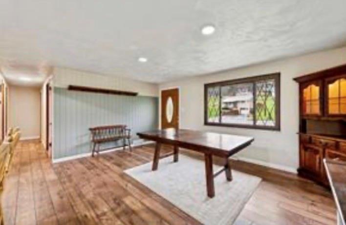 501 Highway 356 Apollo, PA 15613 - Photo 5 of 36 a room with furniture pool table and windows