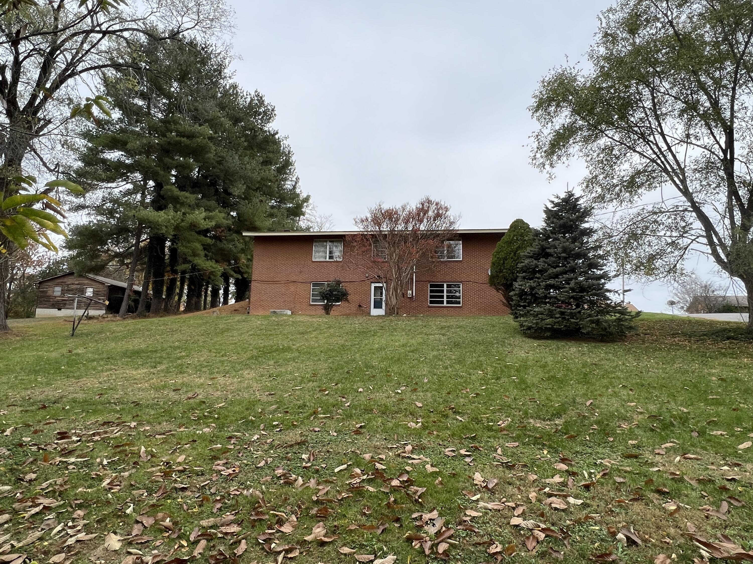 4122 High Acres Road Northwest Roanoke, VA 24017 - Photo 12 of 54 Photo Nov 02 2022, 2 31 38 PM