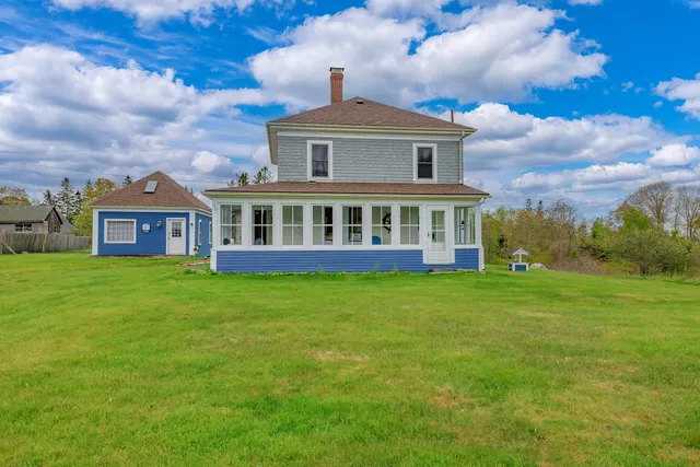 $525,000 | 30 Hardy's Hill Road, Deer Isle, ME 04627