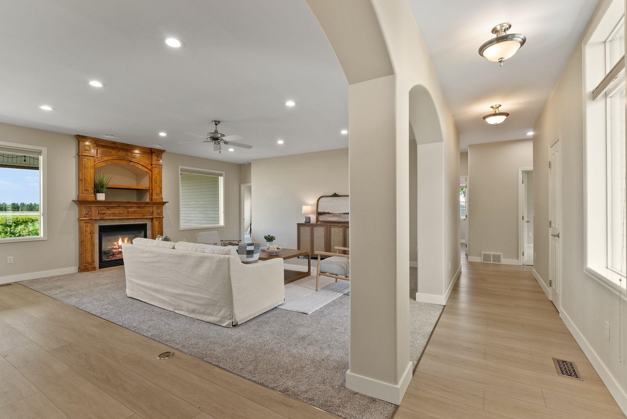 3311 West Strong Road Spokane, WA 99208 - Photo 5 of 45 Gallery Image 5