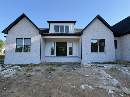 $899,900 | 5 Pace Road, Clarksville, TN 37043