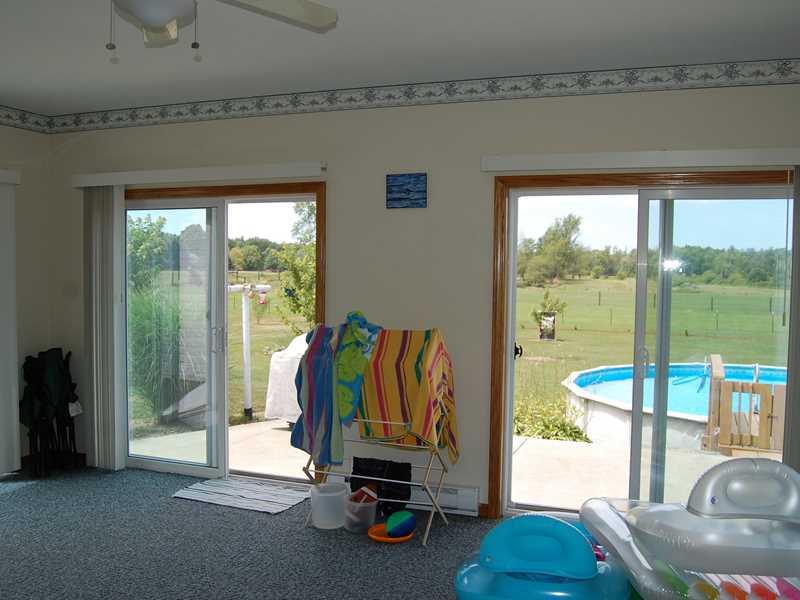 17 Fairgrounds Road Stoneboro, PA 16153 - Photo 6 of 14 Family Room.