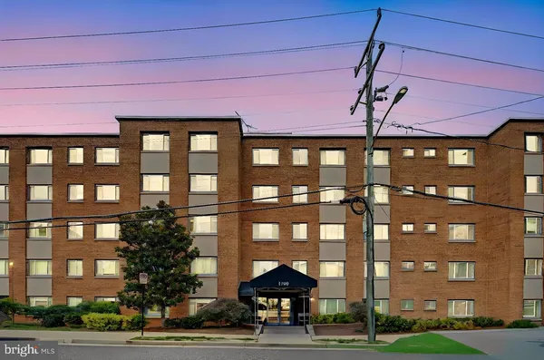 $239,000 | 1300 South Arlington Ridge Road, Unit 708, Arlington, VA 22202