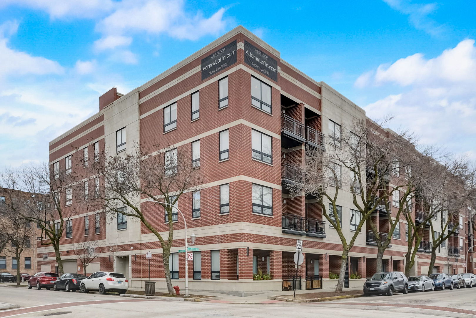 128 South Laflin Street, Unit 314 Chicago, IL 60607 - Photo 1 of 12 a front view of a building