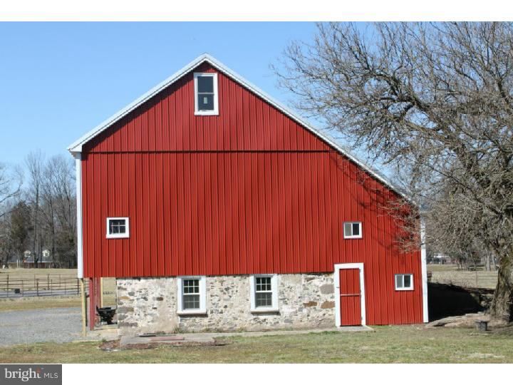 519 Ridge Road Telford, PA 18969 - Photo 4 of 10