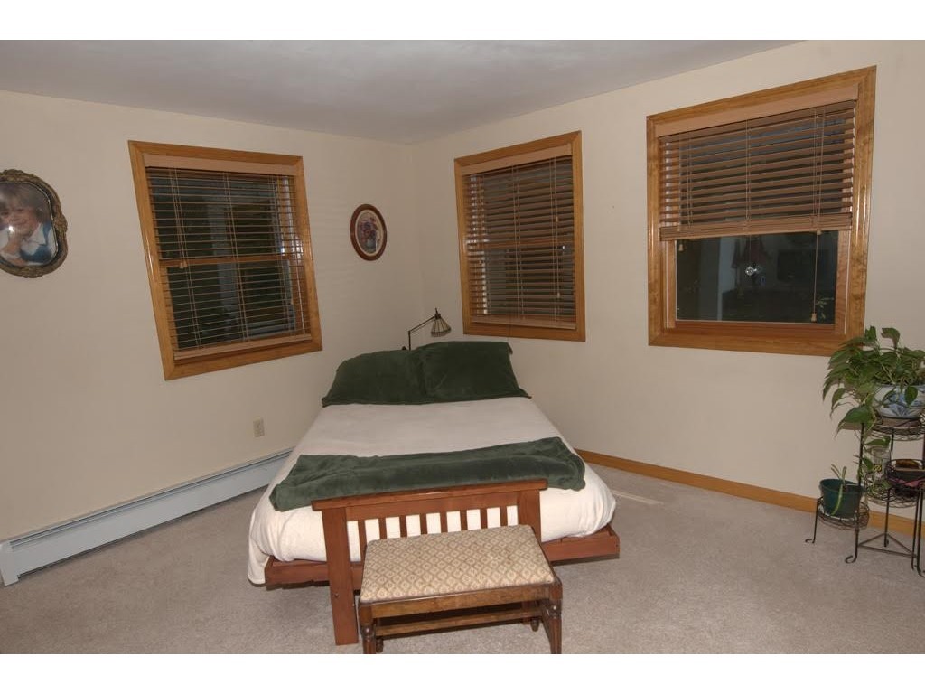 247 Pullman Road Mason, NH 03048 - Photo 11 of 24
