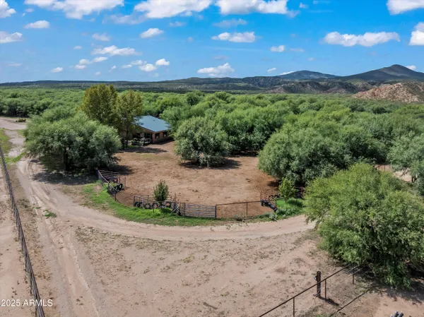 $1,795,000 | 4489 North Ocotillo Road, Benson, AZ 85602
