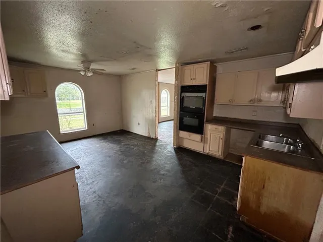 $85,000 | 2401 Taffy Drive, Marrero, LA 70072