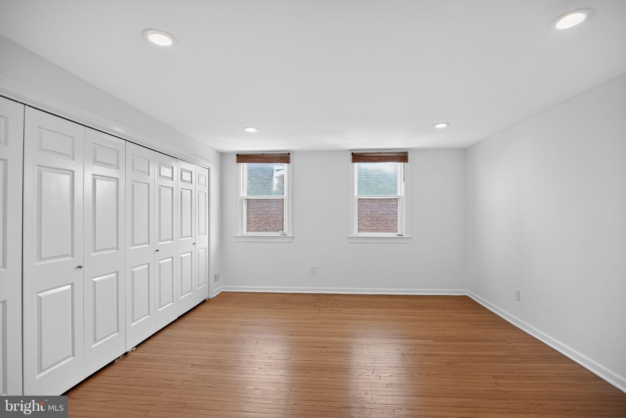 275 South 3rd Street Philadelphia, PA 19106 - Photo 14 of 17 3rd Floor: 4th Bedroom