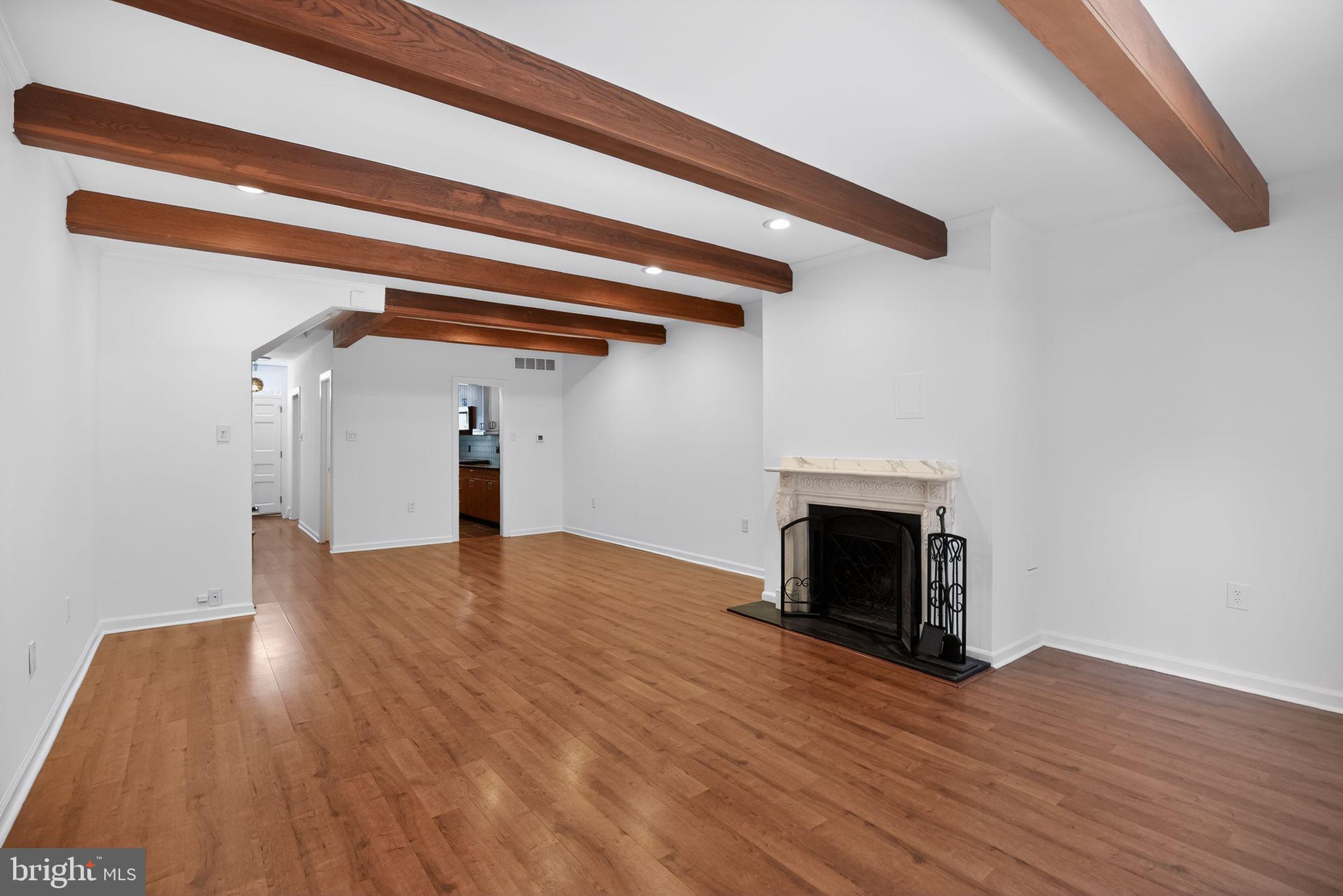 275 South 3rd Street Philadelphia, PA 19106 - Photo 6 of 17