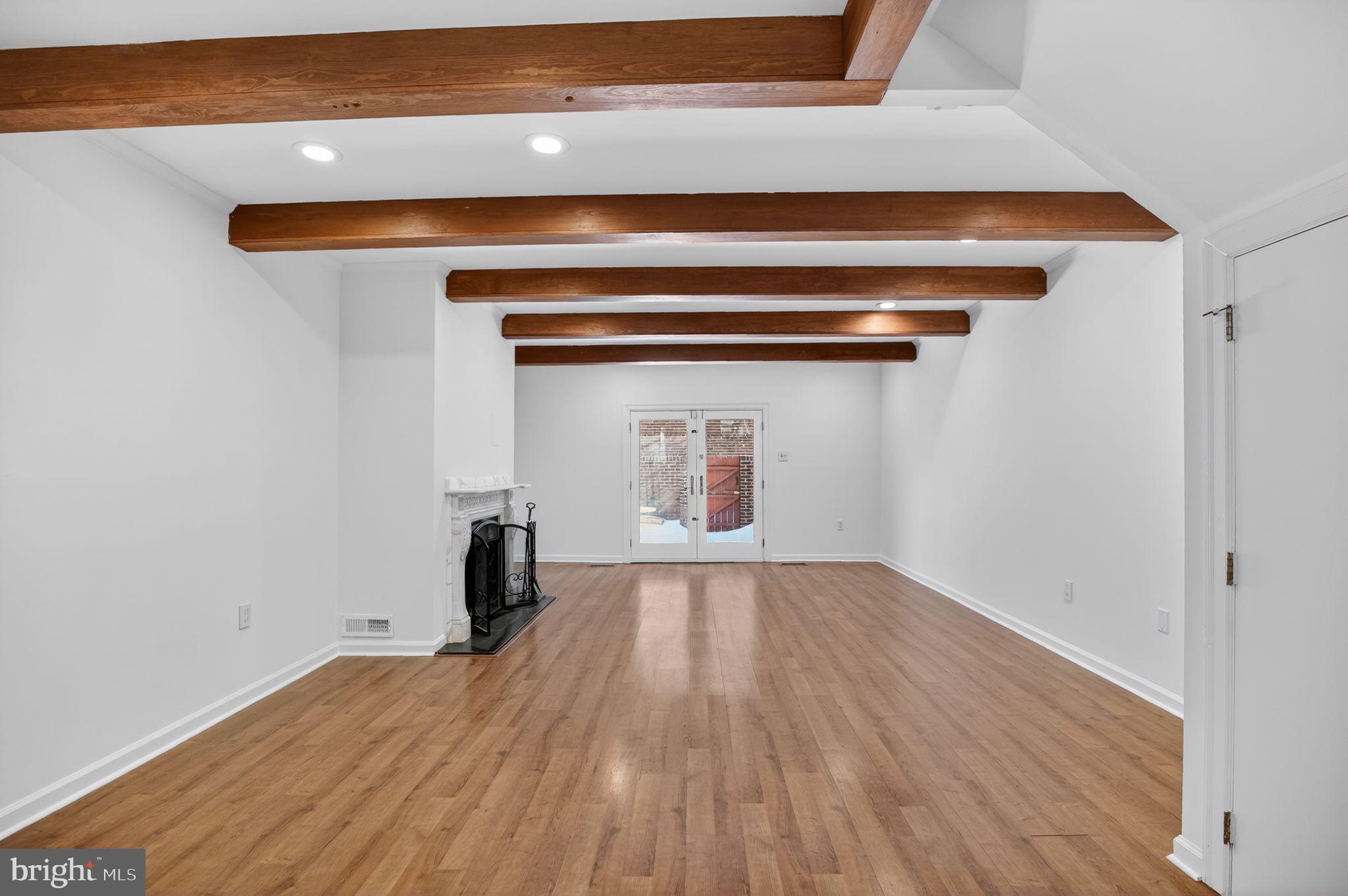 275 South 3rd Street Philadelphia, PA 19106 - Photo 7 of 17