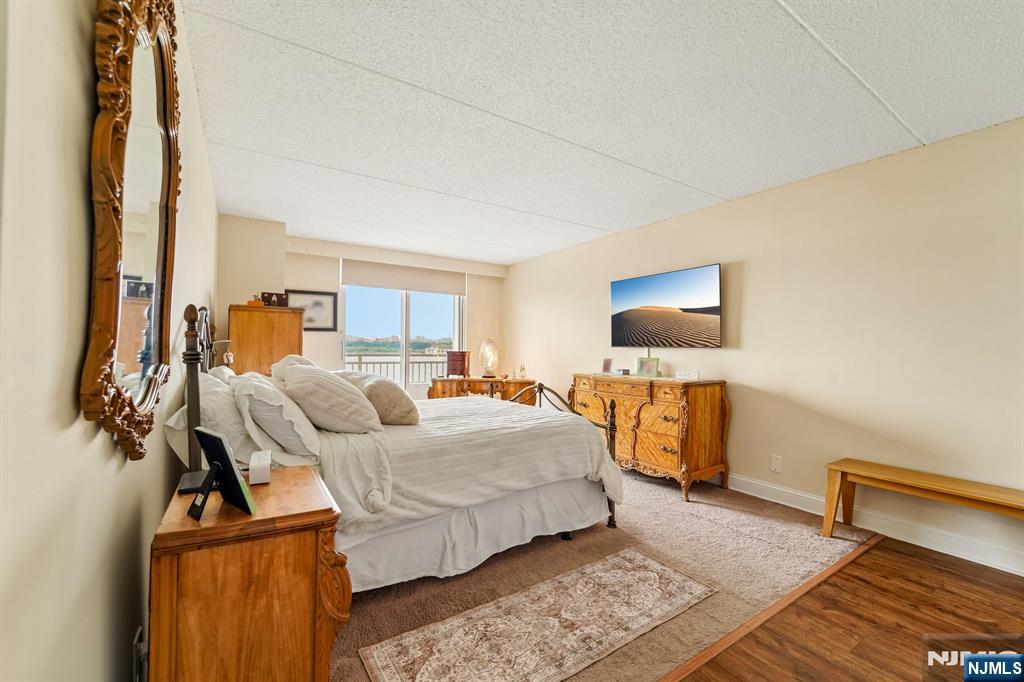1077 River Road, Unit 903 Edgewater, NJ 07020 - Photo 24 of 37