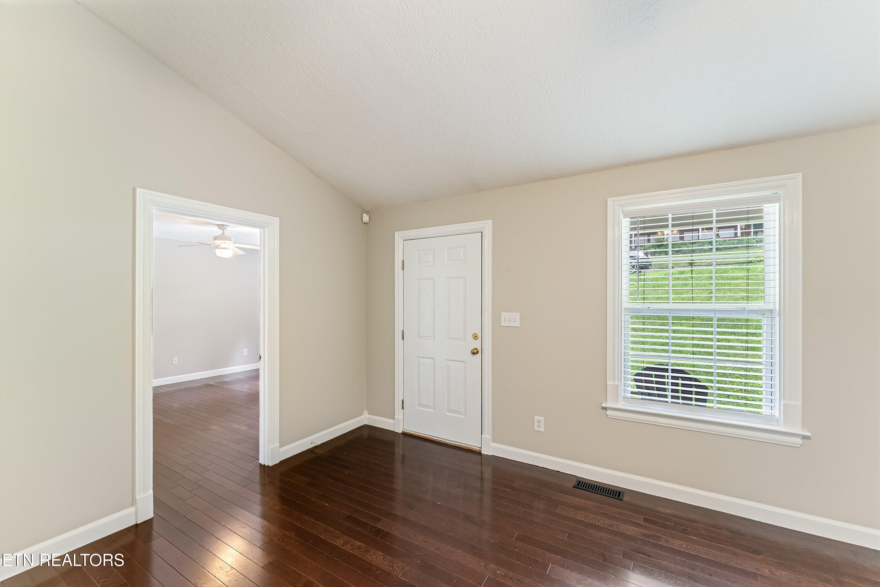 6133 Weems Road Knoxville, TN 37918 - Photo 2 of 34 01-Front Door In A1