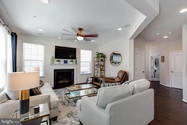 $770,000 | 7870 Sunhaven Way, Severn, MD 21144