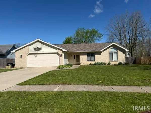 $274,900 | 6231 Belle Isle Lane, Fort Wayne, IN 46835