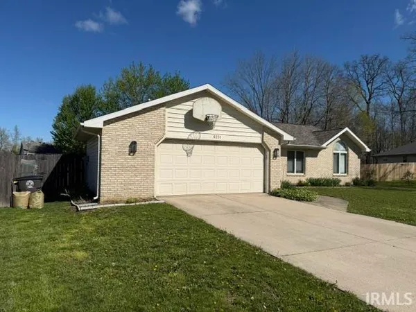 $274,900 | 6231 Belle Isle Lane, Fort Wayne, IN 46835