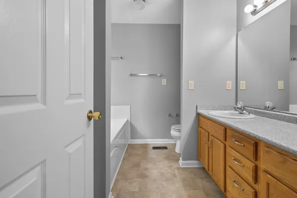 $1,950 | 1241 Gatsby Court, Clarksville, TN 37042