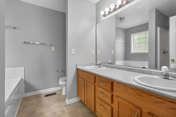 $1,950 | 1241 Gatsby Court, Clarksville, TN 37042