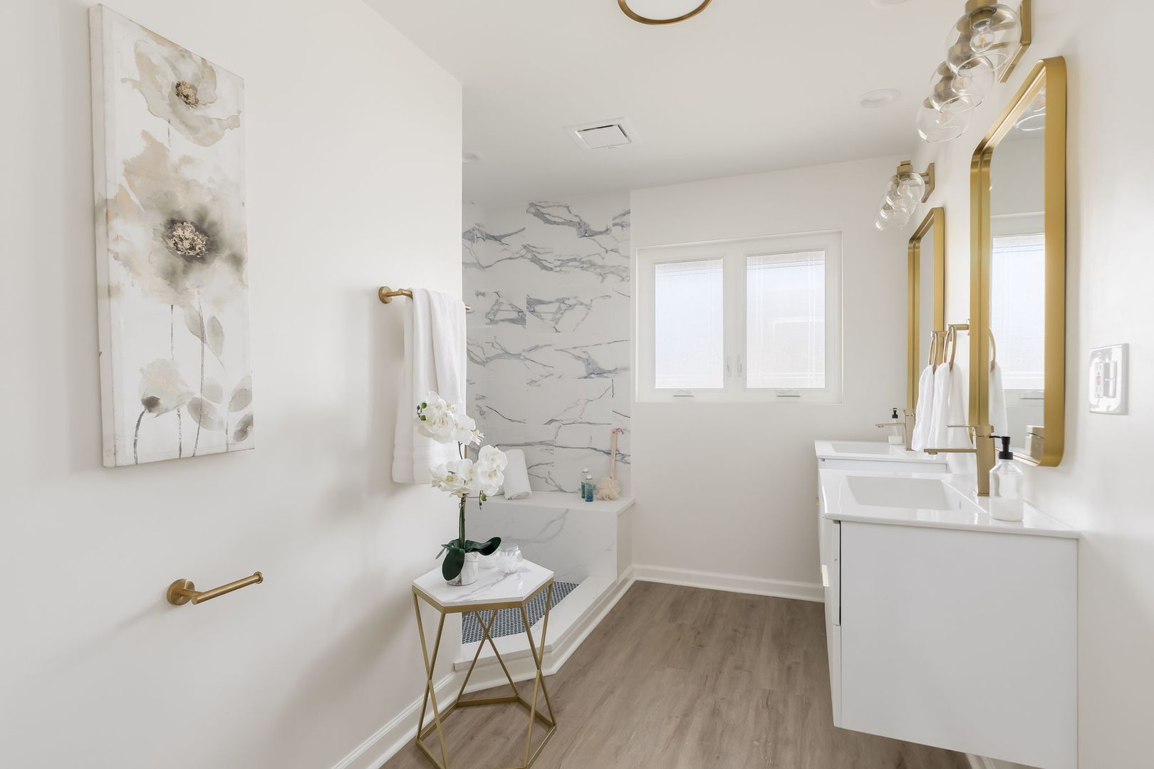 501 Byrd Road Riverside, IL 60546 - Photo 25 of 29 a bathroom with a sink and a mirror