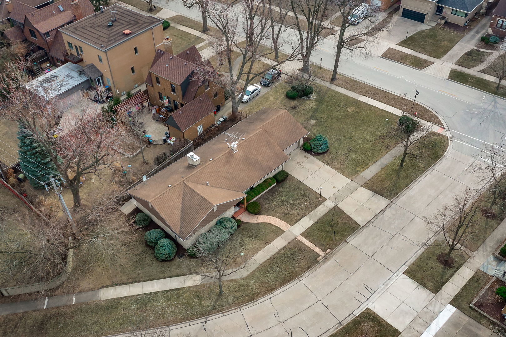 501 Byrd Road Riverside, IL 60546 - Photo 4 of 29 an aerial view of a house with a yard